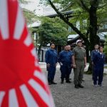 Japonsky minister obrany navstivil controversnu svatynu Jasukuni
