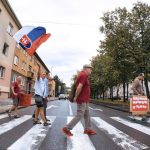 Martinania zablokovali erven armdu Uctili si aj mlad dieva ktorm prela vojensk cisterna