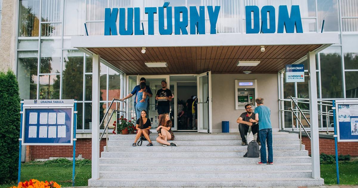 Na Oravu pride filmovy autobus Ozivi stare kina premietat bude aj v byvalych kupeloch