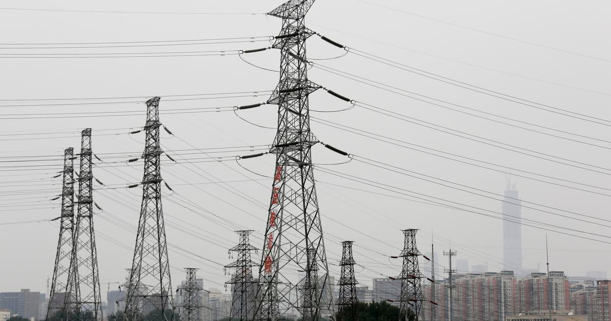 Najvacsiu zataz na elektrizacnu sustavu sposobili horucavy na konci juna