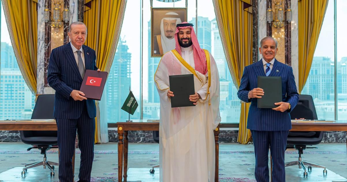 Obranna dohoda s Pakistanom a Saudskou Arabiou nie je v rozpore so zavzkami voci NATO tvrdi Turecko
