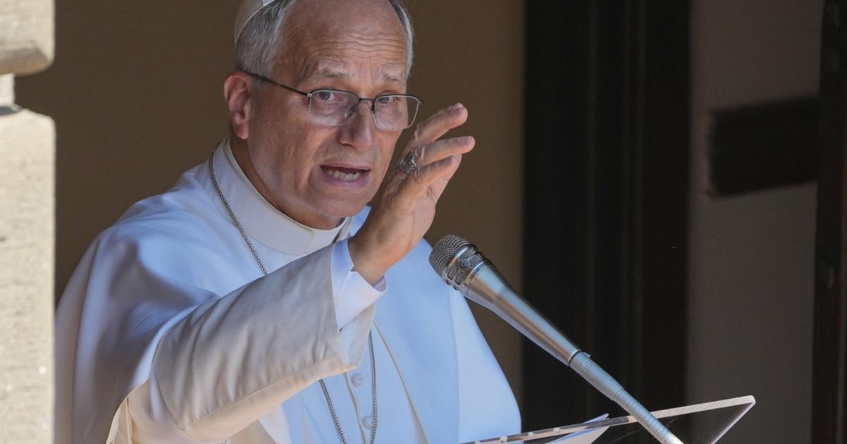 Papez navstivi San Marino a vystupi na stretnuti v Rimini