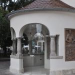 Preglejka z Urbanovej veze zmizla Sklenene dvere museli byt po prasknuti zamku a vetre vyrobene nanovo