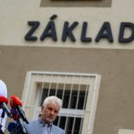 Rezort prace pripravuje balik o opatreniach proti zaskolactvu chce sprisnit aj pravidla pre socialne davky