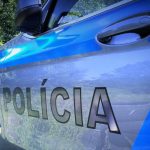 Skuter sa zrazil s bicyklom cyklista skoncil v nemocnici Policia hlada druheho vodica